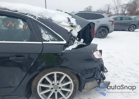 2015 Audi A4 2.0T Premium из США, поврежденный, VIN WAUFFAFL4FN044219